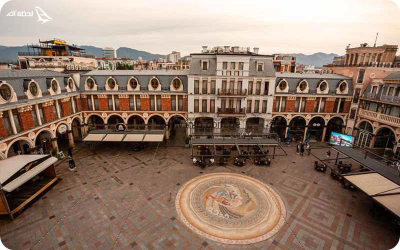 میدان پیازا؛ فضایی رؤیایی و فراموش‌نشدنی